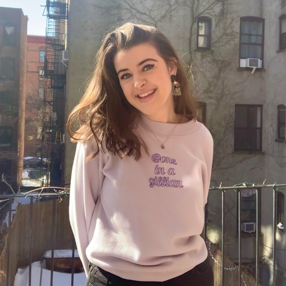 Meet your Posher, Gillian - Picture 2 of 3